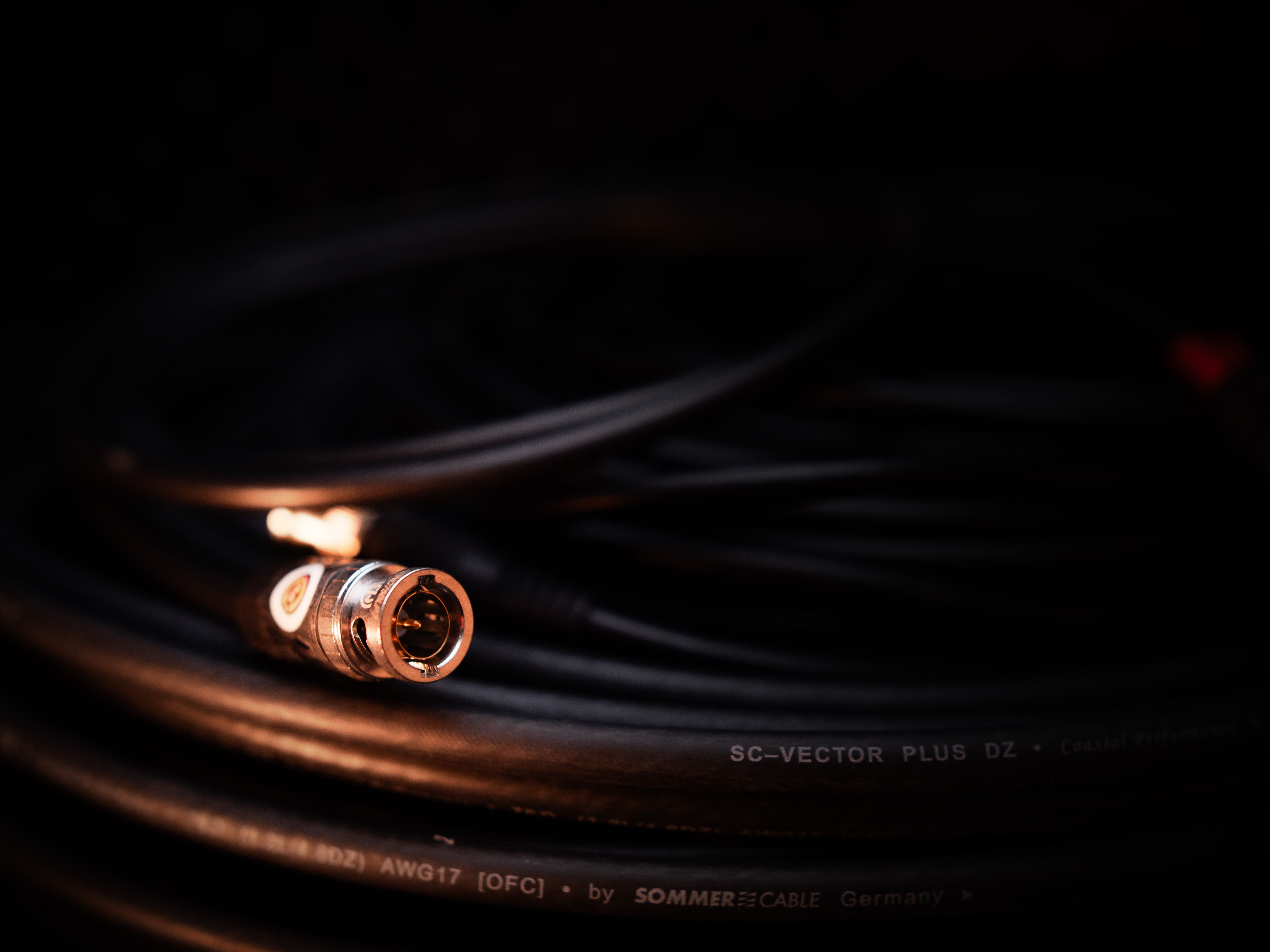  different Video-Cabels